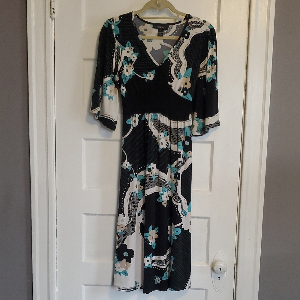 Black and White Fit and Flare Midi Dress with Bell Sleeves